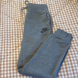 Nike women Gray Jogger Pants